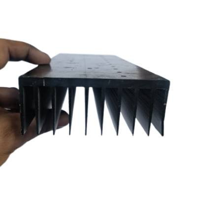 4 Transistor Black Aluminium Heatsink